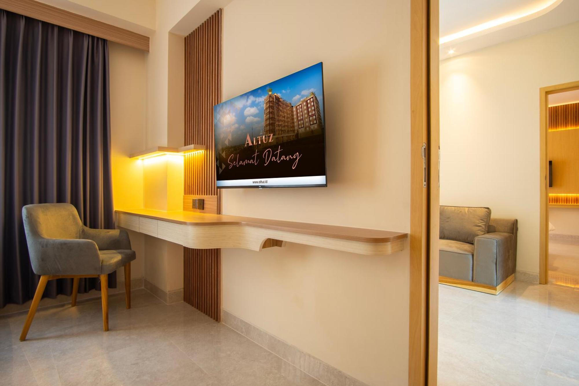 יוגיאקרטה Redliving Apartemen Premium Exclusive Seturan מראה חיצוני תמונה